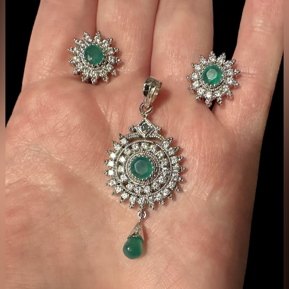 Ethnic stud earrings and pendant set. Jade green stones